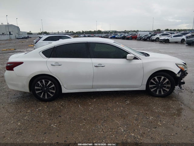 2018 Nissan Altima 2.5 Sv მანქანა იყიდება აუქციონზე, vin: 1N4AL3AP3JC213135, აუქციონის ნომერი: 45847465