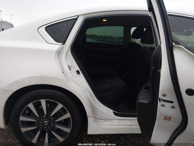 2018 Nissan Altima 2.5 Sv მანქანა იყიდება აუქციონზე, vin: 1N4AL3AP3JC213135, აუქციონის ნომერი: 45847465