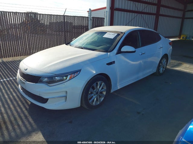 KIA Optima Lx 2018 5XXGT4L35JG269467 Image 2