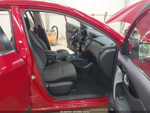 Продажа на аукционе авто 2017 Nissan Rogue Sport Sv, vin: JN1BJ1CR7HW142122, номер лота: 45847553