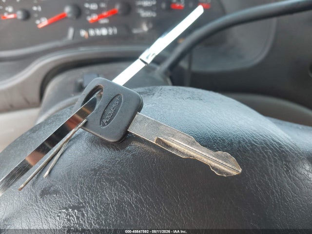 45847592 :رقم المزاد ، 1FMNE11W07DA86005 vin ، 2007 Ford E-150 Chateau/xl/xlt مزاد بيع