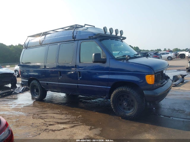 45847592 :رقم المزاد ، 1FMNE11W07DA86005 vin ، 2007 Ford E-150 Chateau/xl/xlt مزاد بيع