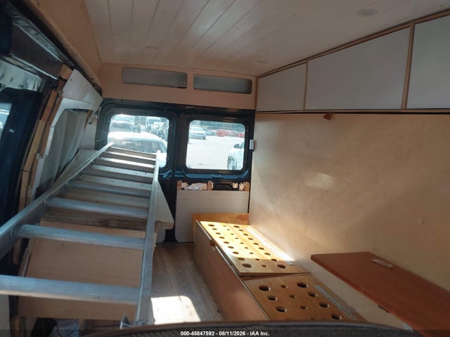 45847592 :رقم المزاد ، 1FMNE11W07DA86005 vin ، 2007 Ford E-150 Chateau/xl/xlt مزاد بيع