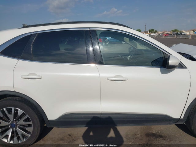 Ford Escape Titanium 2020 1FMCU9J93LUB15560 Image 13