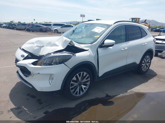 Ford Escape Titanium 2020 1FMCU9J93LUB15560 Image 2