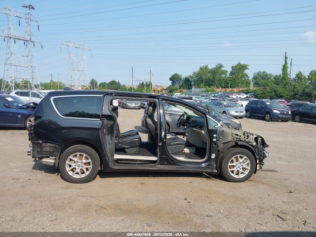 45847659 :رقم المزاد ، 2C4RC1BG1PR509366 vin ، 2023 Chrysler Pacifica Touring L مزاد بيع
