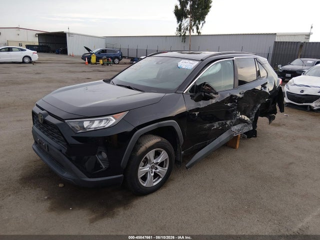 Toyota Rav4 Xle 2021 2T3W1RFV0MC149364 Image 2