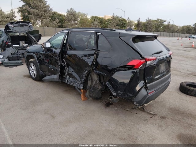 Toyota Rav4 Xle 2021 2T3W1RFV0MC149364 Image 3