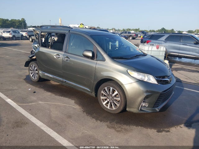 45847705 :رقم المزاد ، 5TDDZ3DC0LS238011 vin ، 2020 Toyota Sienna Xle مزاد بيع