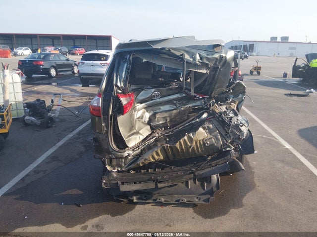 Aukcja sprzedaży 2020 Toyota Sienna Xle, vin: 5TDDZ3DC0LS238011, numer aukcji: 45847705