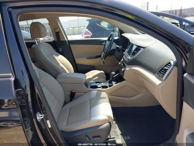 Продажа на аукционе авто 2017 Hyundai Tucson Limited, vin: KM8J3CA29HU394644, номер лота: 45847736