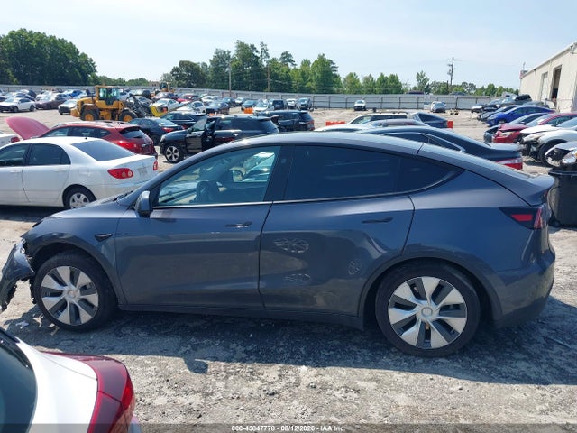 Продаж на аукціоні авто 2023 Tesla Model Y Awd/long Range Dual Motor All-wheel Drive, vin: 7SAYGDEE1PF981139, номер лоту: 45847778