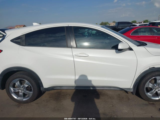 Honda HR-V LX 2018 3CZRU5H34JM718568 Image 14