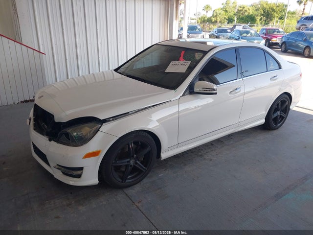 Продаж на аукціоні авто 2013 Mercedes-benz C 250 Sport, vin: WDDGF4HB5DA773448, номер лоту: 45847802