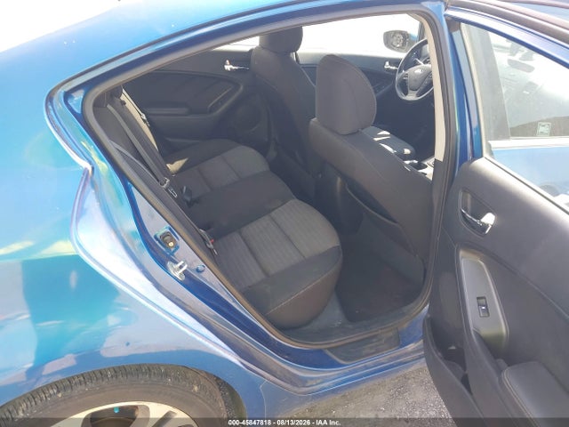 45847818 :رقم المزاد ، KNAFX4A89F5316197 vin ، 2015 Kia Forte Ex مزاد بيع