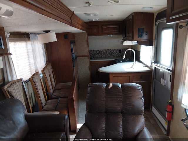 Продажа на аукционе авто 2014 Forest River Salem Hemisphere Lite 292fk Travel Trailer, vin: 4X4TSBE29EU074945, номер лота: 45847837