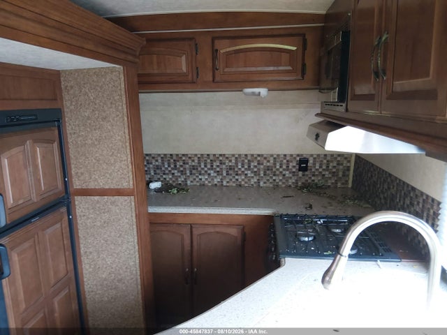 Продажа на аукционе авто 2014 Forest River Salem Hemisphere Lite 292fk Travel Trailer, vin: 4X4TSBE29EU074945, номер лота: 45847837