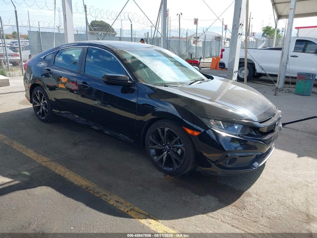 2019 19XFC2F81KE200020 main image