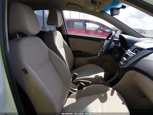 45847867 :رقم المزاد ، KMHCT4AE3FU859943 vin ، 2015 Hyundai Accent Gls مزاد بيع