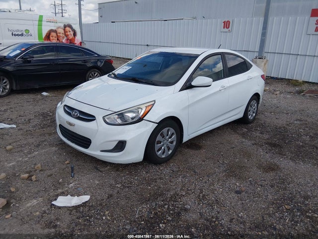 45847867 :رقم المزاد ، KMHCT4AE3FU859943 vin ، 2015 Hyundai Accent Gls مزاد بيع