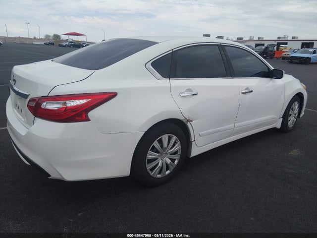 1N4AL3AP6HN319450 Nissan Altima 2.5 S