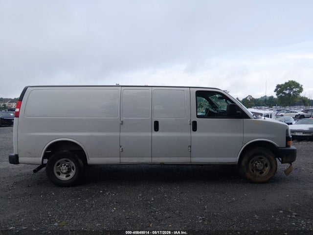 2024 Chevrolet Express Cargo Rwd 2500 Extended Wheelbase Wt მანქანა იყიდება აუქციონზე, vin: 1GCWGBFP7R1292663, აუქციონის ნომერი: 45848014