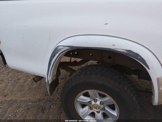 Aukcja sprzedaży 2005 Toyota Tundra Sr5 V8, vin: 5TBRT34175S464418, numer aukcji: 45848039