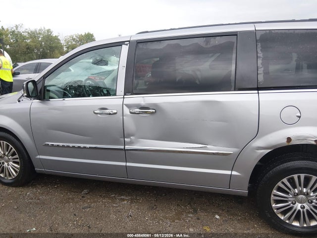 45848061 :رقم المزاد ، 2C4RC1CG0DR818255 vin ، 2013 Chrysler Town & Country Touring-l مزاد بيع