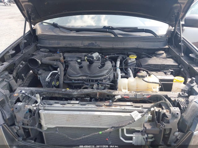45848110 :رقم المزاد ، 1C4PJMLX1KD271382 vin ، 2019 Jeep Cherokee Latitude Plus 4x4 مزاد بيع