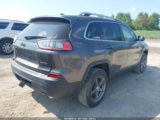 45848110 :رقم المزاد ، 1C4PJMLX1KD271382 vin ، 2019 Jeep Cherokee Latitude Plus 4x4 مزاد بيع