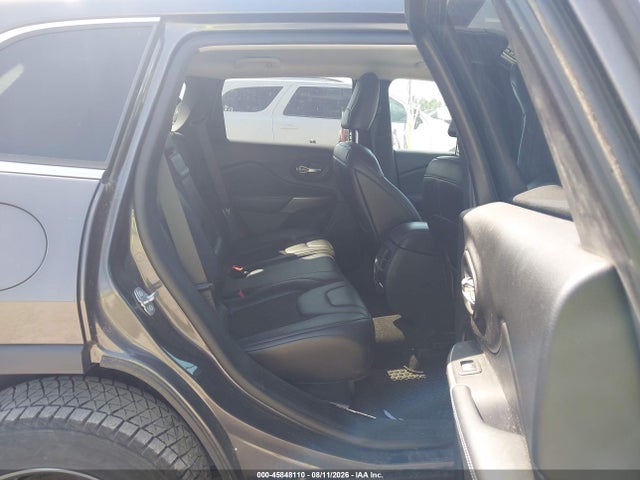 45848110 :رقم المزاد ، 1C4PJMLX1KD271382 vin ، 2019 Jeep Cherokee Latitude Plus 4x4 مزاد بيع