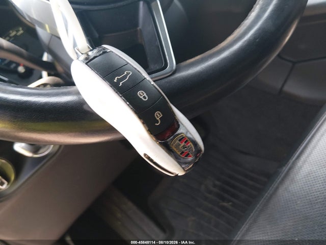 2015 Porsche Macan S მანქანა იყიდება აუქციონზე, vin: WP1AB2A57FLB56336, აუქციონის ნომერი: 45848114