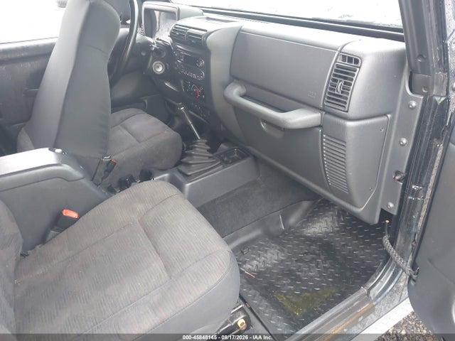 45848145 :رقم المزاد ، IJ4FA49S64P716380 vin ، 2004 Jeep Wrangler Sport مزاد بيع