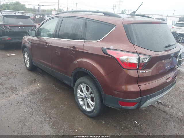 Продажа на аукционе авто 2018 Ford Escape Se, vin: 1FMCU9GD6JUA96429, номер лота: 45848146