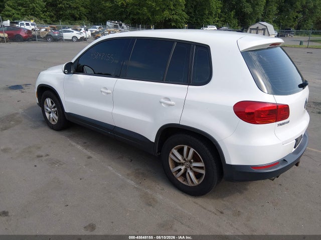 2013 Volkswagen Tiguan S მანქანა იყიდება აუქციონზე, vin: WVGBV3AX2DW068614, აუქციონის ნომერი: 45848155
