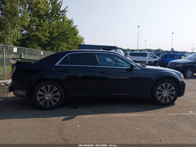 2014 Chrysler 300 300s მანქანა იყიდება აუქციონზე, vin: 2C3CCAGG8EH205036, აუქციონის ნომერი: 45848256