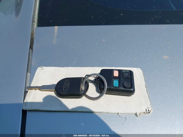 45848303 :رقم المزاد ، 1ZVBP8AM9D5260312 vin ، 2013 Ford Mustang V6 مزاد بيع