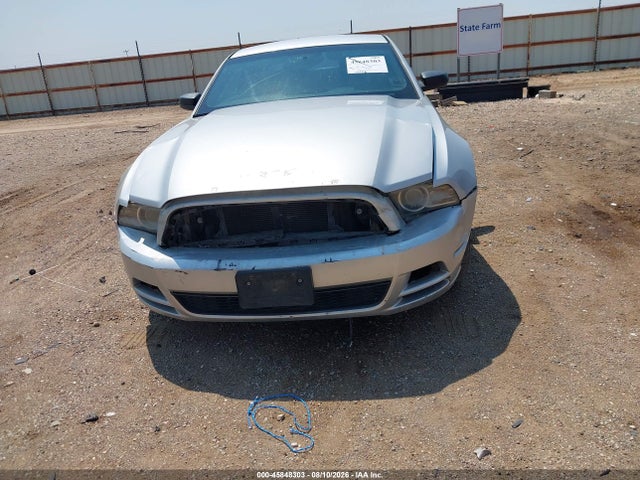 45848303 :رقم المزاد ، 1ZVBP8AM9D5260312 vin ، 2013 Ford Mustang V6 مزاد بيع