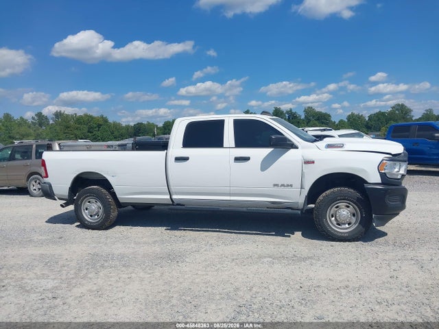 3C6UR5HJ7NG155091 RAM 2500 Tradesman 4x4 8&#039; Box