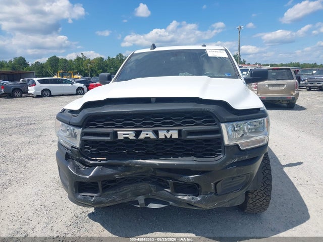 3C6UR5HJ7NG155091 RAM 2500 Tradesman 4x4 8&#039; Box