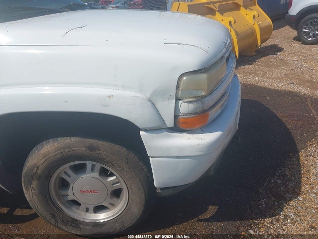 45848370 :رقم المزاد ، 3GNFK16Z75G132036 vin ، 2005 Chevrolet Suburban 1500 Z71 مزاد بيع
