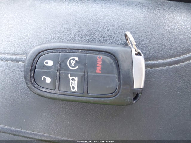 Продаж на аукціоні авто 2019 Jeep Cherokee Altitude 4x4, vin: 1C4PJMLX7KD301811, номер лоту: 45848376
