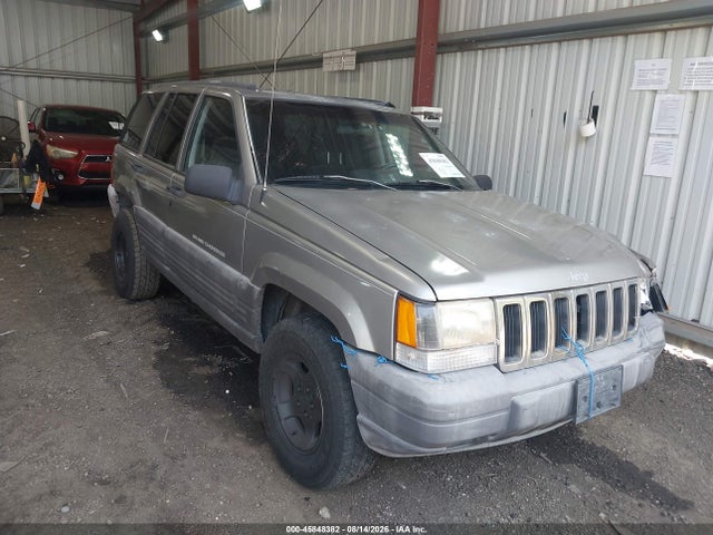 45848382 :رقم المزاد ، 1J4GZ58S2WC324317 vin ، 1998 Jeep Grand Cherokee Laredo مزاد بيع