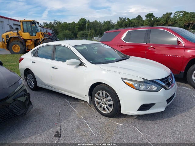 2018 Nissan Altima 2.5 S მანქანა იყიდება აუქციონზე, vin: 1N4AL3AP7JC130372, აუქციონის ნომერი: 45848461