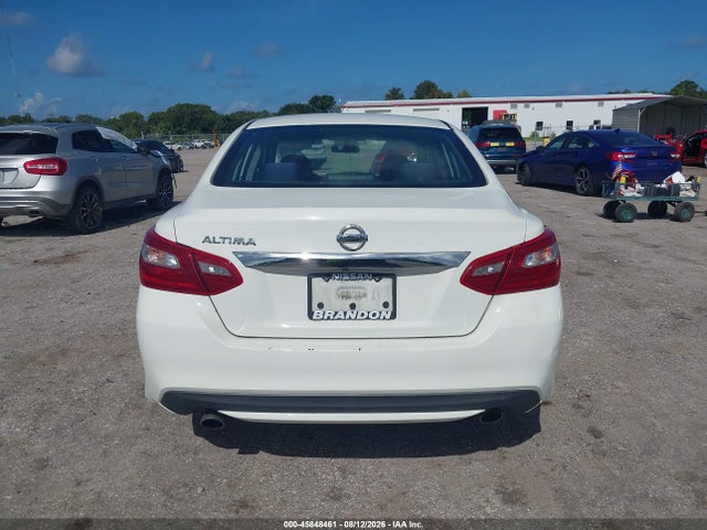 2018 Nissan Altima 2.5 S მანქანა იყიდება აუქციონზე, vin: 1N4AL3AP7JC130372, აუქციონის ნომერი: 45848461