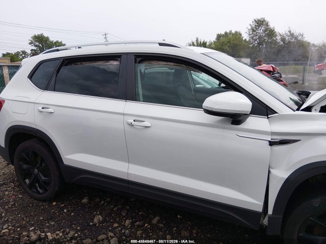 Aukcja sprzedaży 2024 Volkswagen Taos 1.5t Se, vin: 3VVEX7B24RM115527, numer aukcji: 45848467