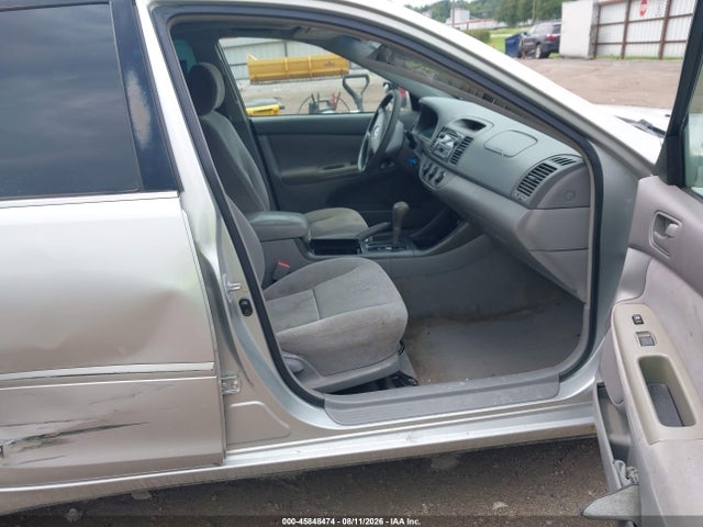 Продажа на аукционе авто 2002 Toyota Camry Le, vin: 4T1BE32K12U511069, номер лота: 45848474