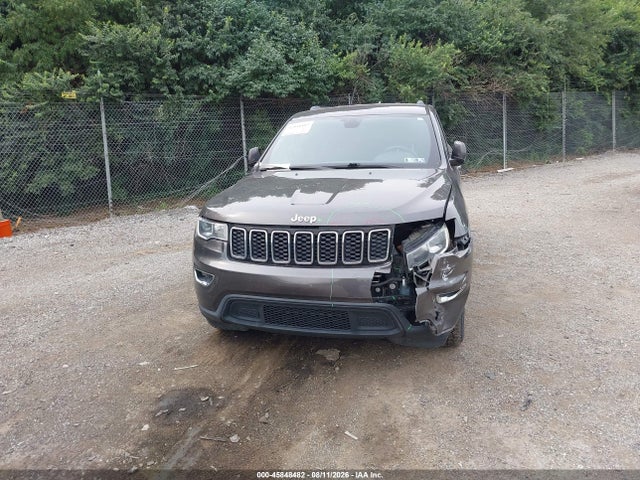 1C4RJFAG7HC740593 Jeep Grand Cherokee Laredo