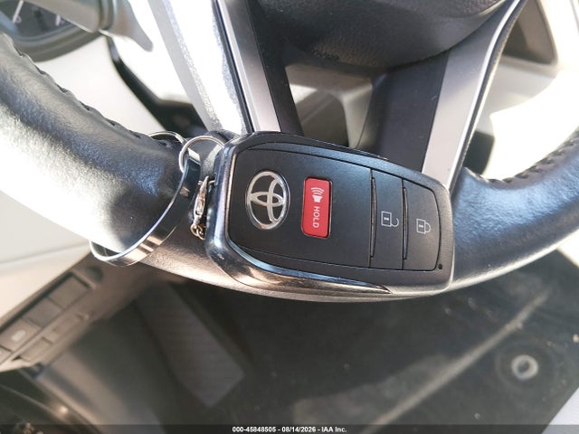 Auction sale of the 2023 Toyota Corolla Cross Le, vin: 7MUCAABG4PV045899, lot number: 45848505