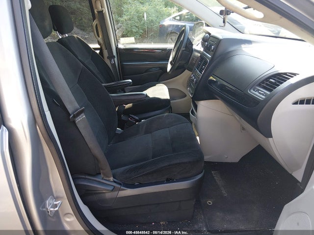 Продаж на аукціоні авто 2015 Dodge Grand Caravan American Value Pkg/se/se Plus, vin: 2C4RDGBG0FR685758, номер лоту: 45848542